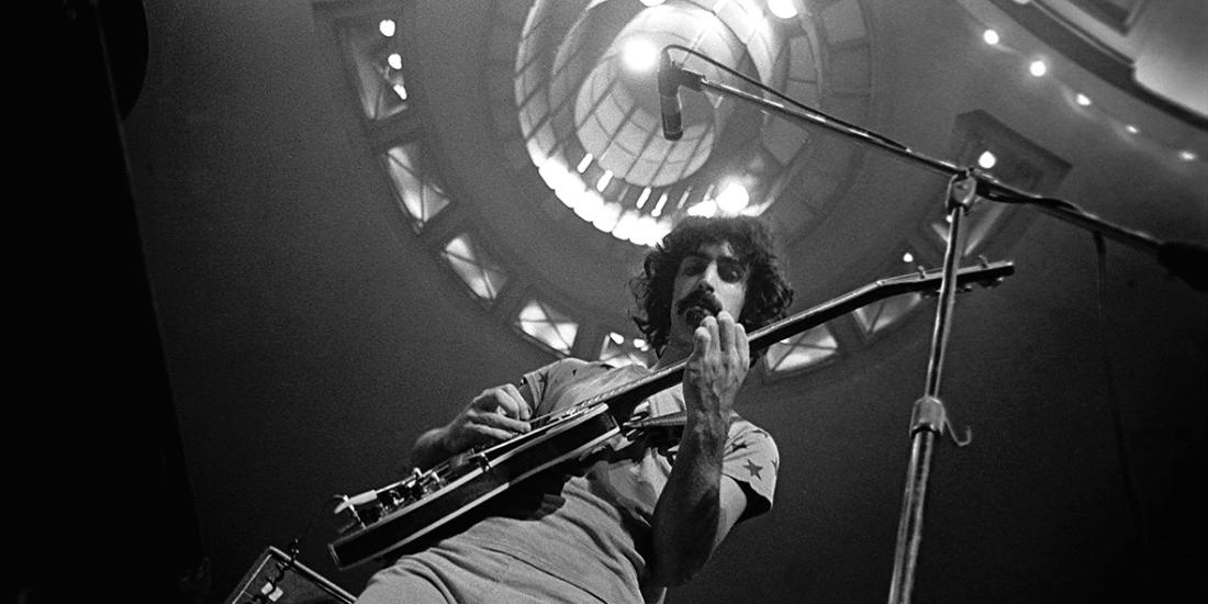 Frank Zappa in het PSK in 1970 © Jean-Luc Tanghe