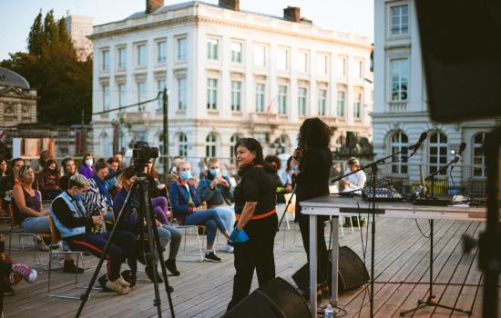 An event organised by the Mahmoud Darwich Chair on the terrace overlooking the Place des Palais