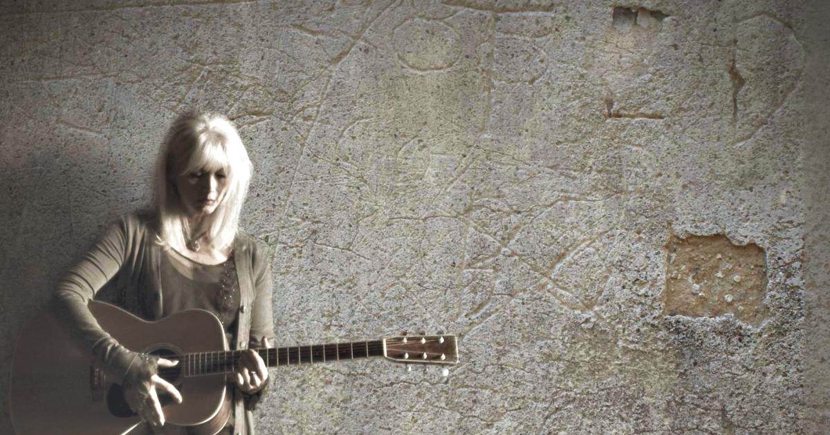 Emmylou Harris